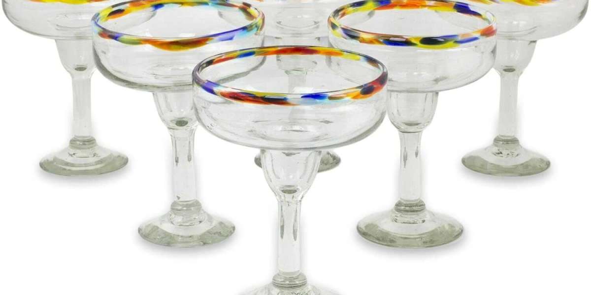 Margarita Glass Market: Aesthetic Versatility and Functional Elegance