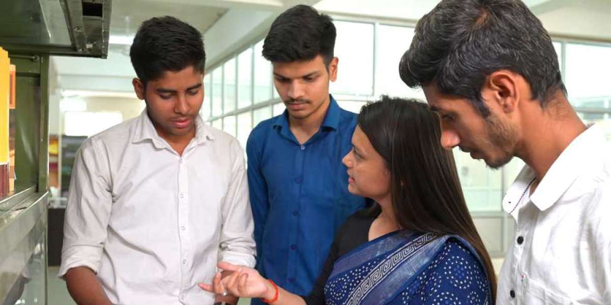 Get a complete overview of BBA from a private university in Rajasthan