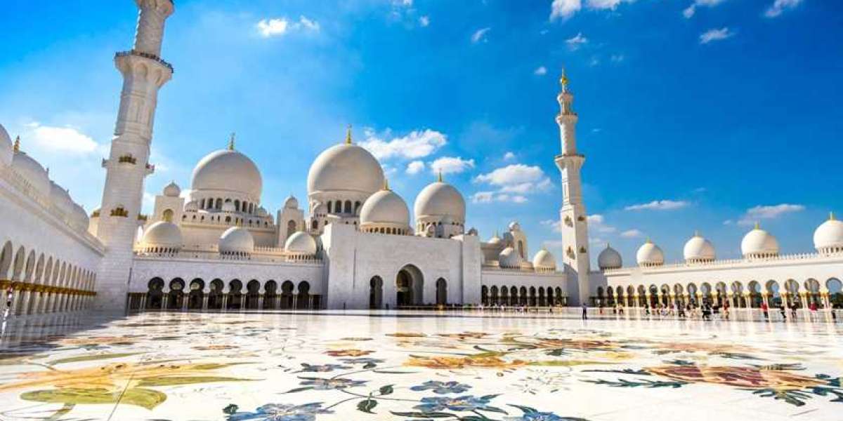 Discover the Magic: Abu Dhabi Night City Tour