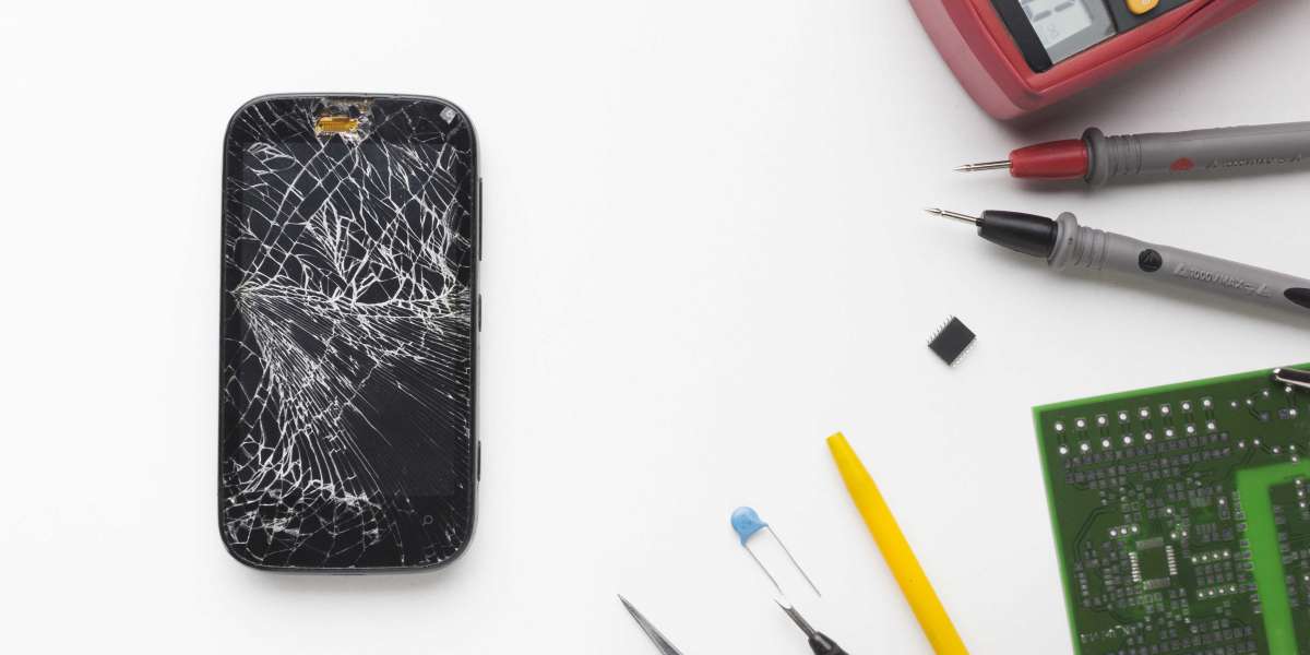 Broken Screen Repair: Expert Fixes at Budget Cell Phone Repair